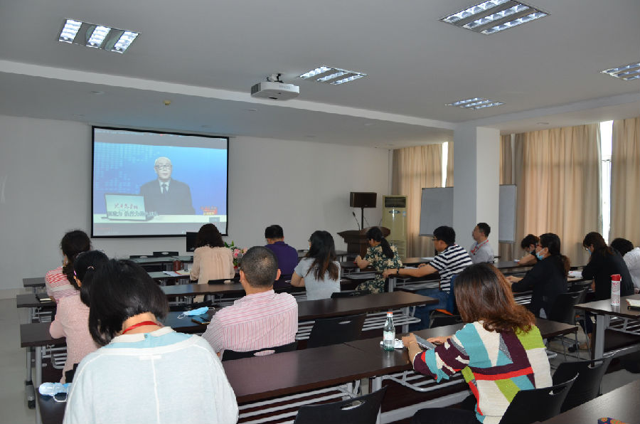 党员大会2.JPG